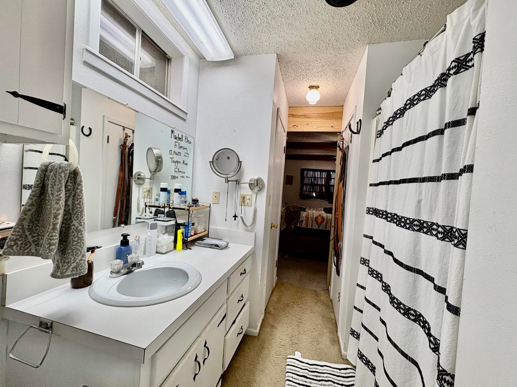 Image 18 of property listing at 1205 W 12th Street, Robert Lee, TX 76945