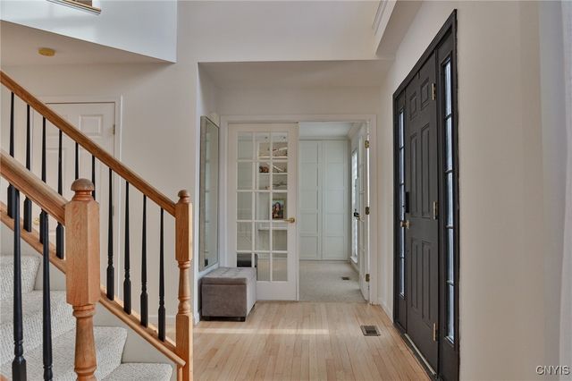 5771 Eclipse Drive, Onondaga, NY 13078