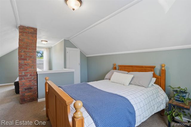 295 Madison Avenue, Clawson, MI 48017