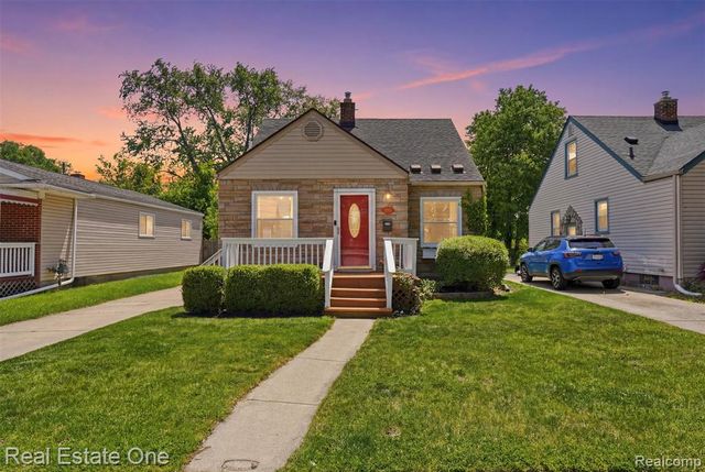 295 Madison Avenue, Clawson, MI 48017