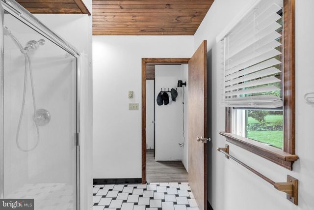 1008 N 7TH ST, Perkasie, PA 18944
