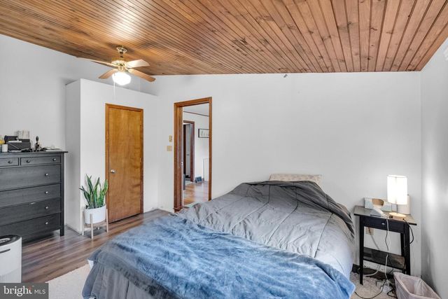 1008 N 7TH ST, Perkasie, PA 18944