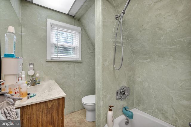 1008 N 7TH ST, Perkasie, PA 18944