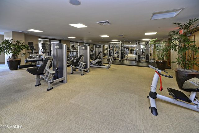 7181 E CAMELBACK Road 907, Scottsdale, AZ 85251