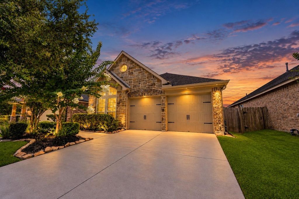 27407 Gatlin Lane, Spring, TX 77386