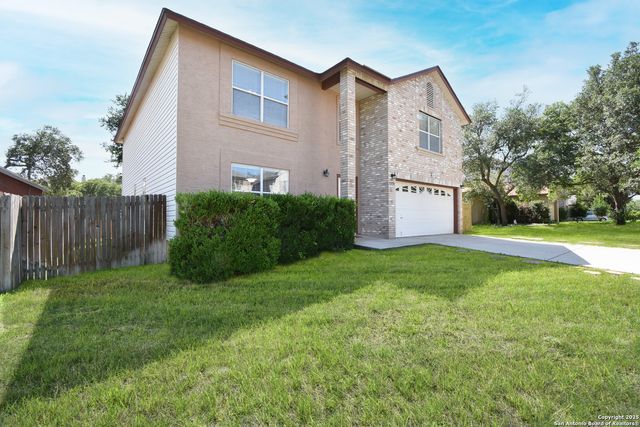 15850 Marisa Pl, San Antonio, TX 78247