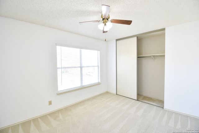 15850 Marisa Pl, San Antonio, TX 78247