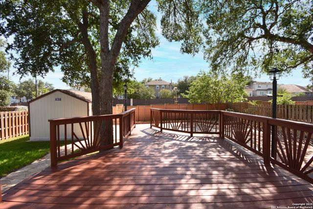 15850 Marisa Pl, San Antonio, TX 78247