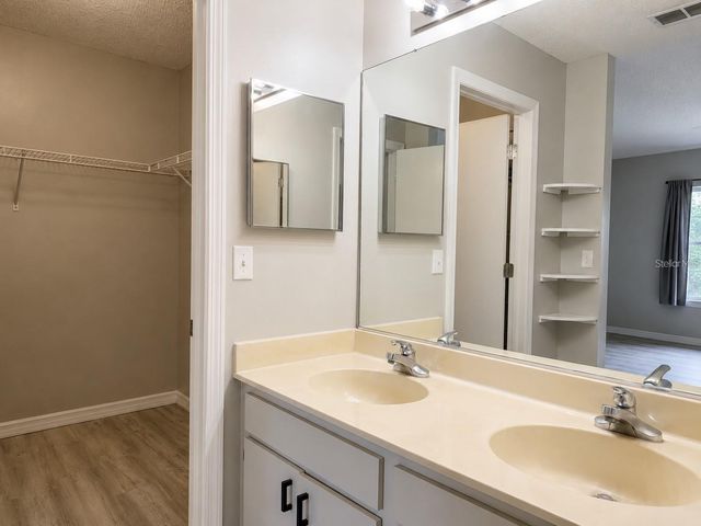 822 MCCALLISTER 822, Sun City Center, FL 33573