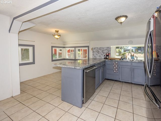 3900 Ne 122ND Ave, Vancouver, WA 98682
