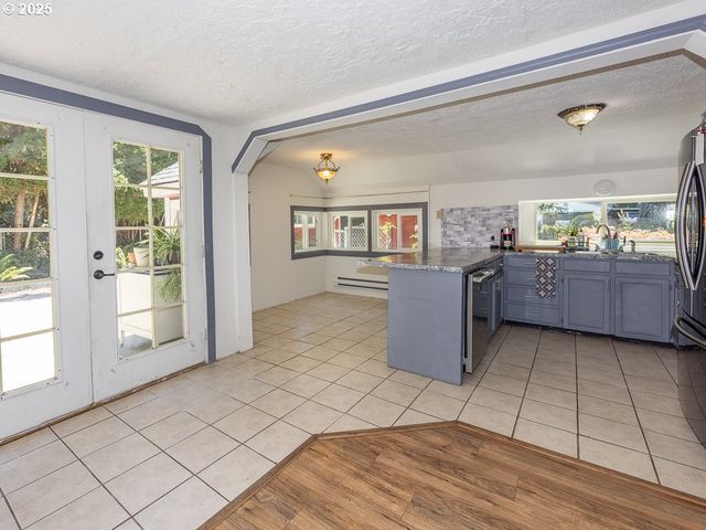 3900 Ne 122ND Ave, Vancouver, WA 98682