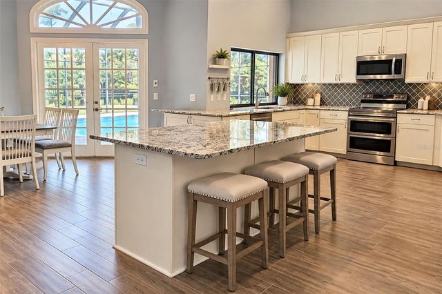 2986 CIELO CIRCLE N, Clearwater, FL 33759