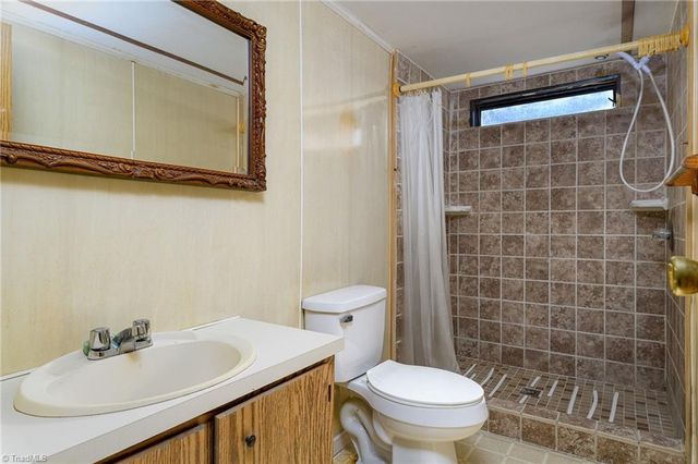283 Crotts Drive, Lexington, NC 27295
