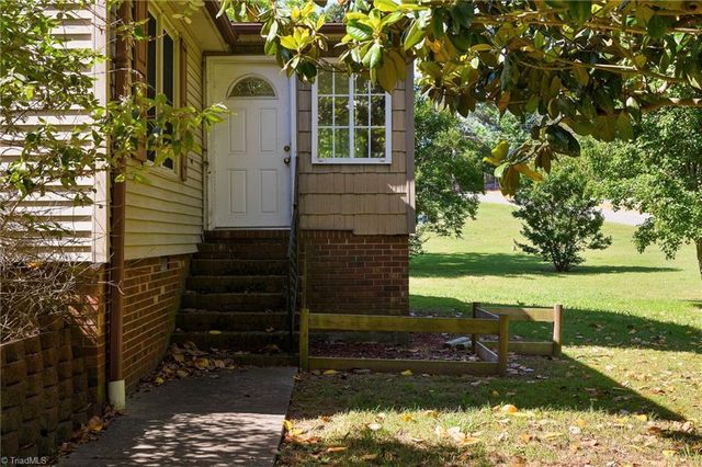 283 Crotts Drive, Lexington, NC 27295
