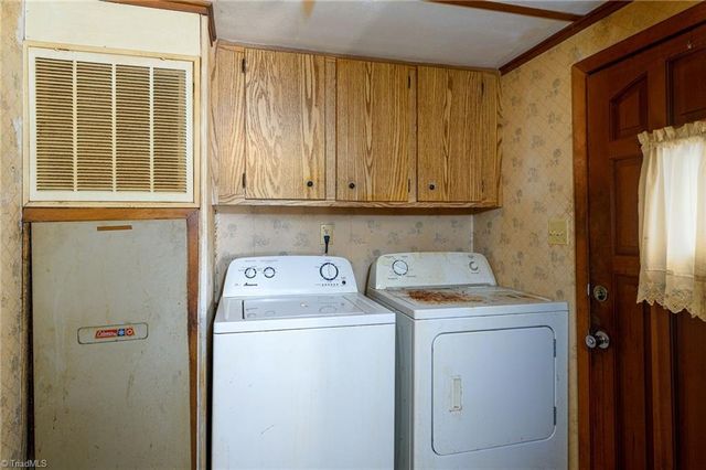 283 Crotts Drive, Lexington, NC 27295