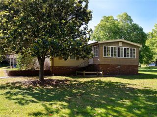 283 Crotts Drive, Lexington, NC 27295
