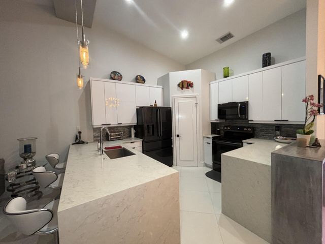 10491 SW Academic Way, Port St Lucie, FL 34987