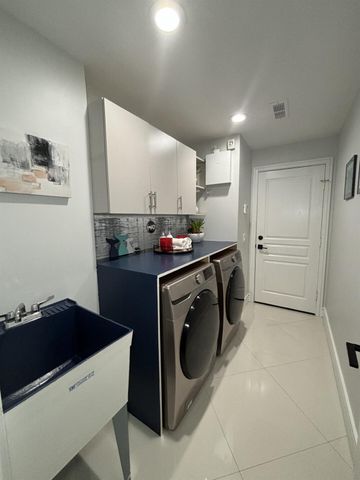 10491 SW Academic Way, Port St Lucie, FL 34987