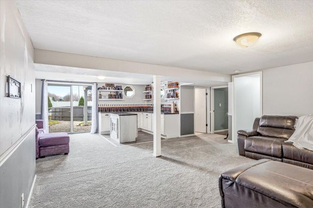 5530 Euclid Way, Farmington, MN 55024