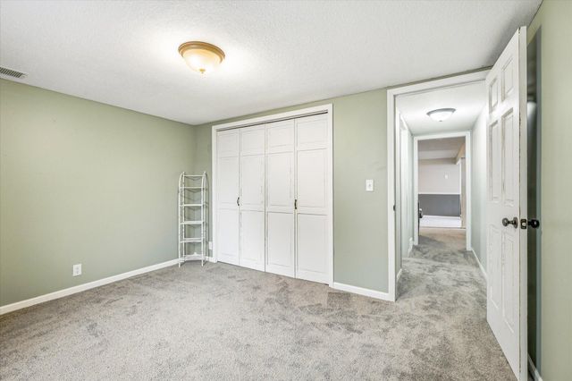 5530 Euclid Way, Farmington, MN 55024