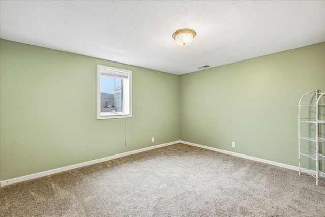 5530 Euclid Way, Farmington, MN 55024