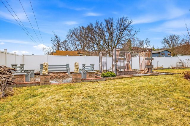 5530 Euclid Way, Farmington, MN 55024