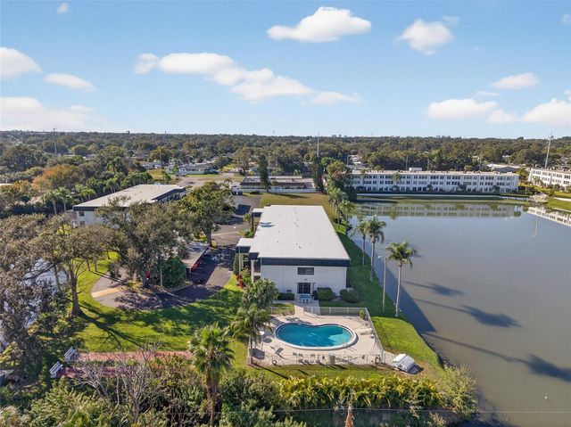 1749 S HIGHLAND AVENUE A5, Clearwater, FL 33756