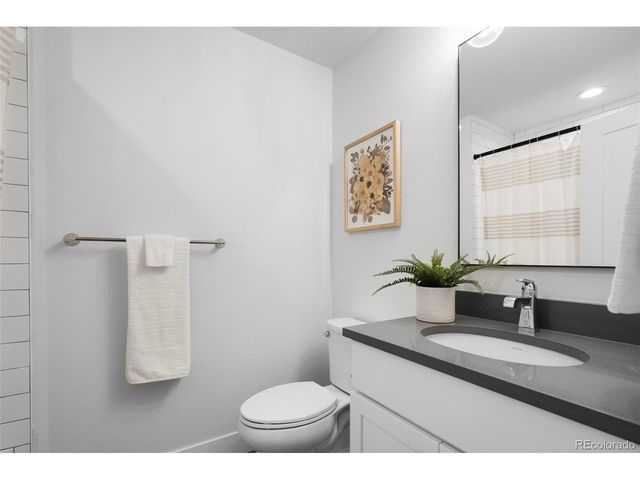 5419 Allison St F, Arvada, CO 80002