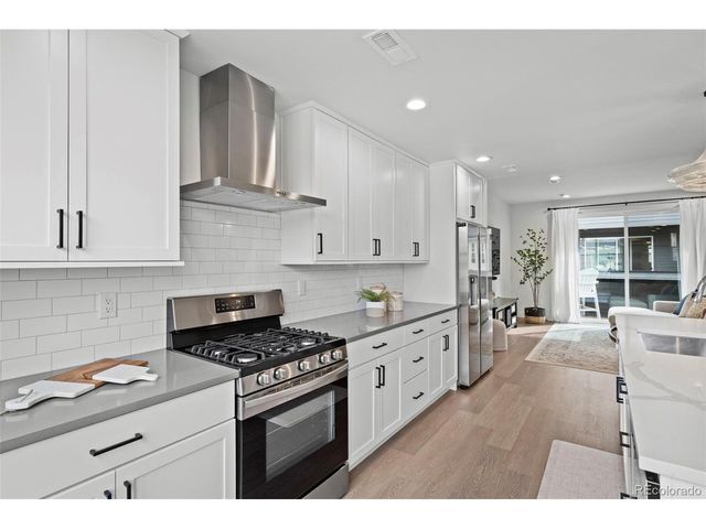 5419 Allison St F, Arvada, CO 80002