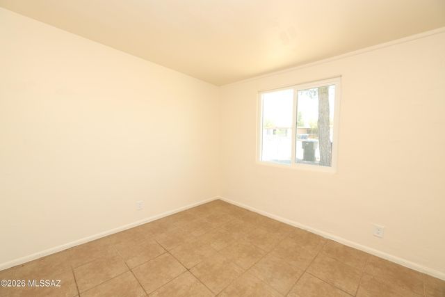672 W Calle Sevilla, Tucson, AZ 85756