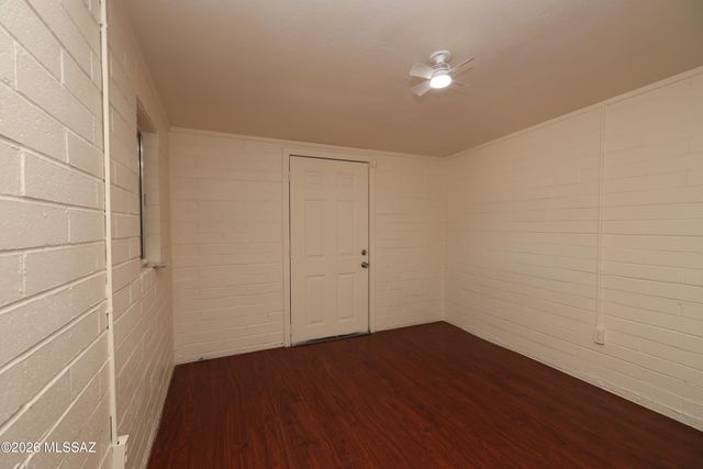 672 W Calle Sevilla, Tucson, AZ 85756