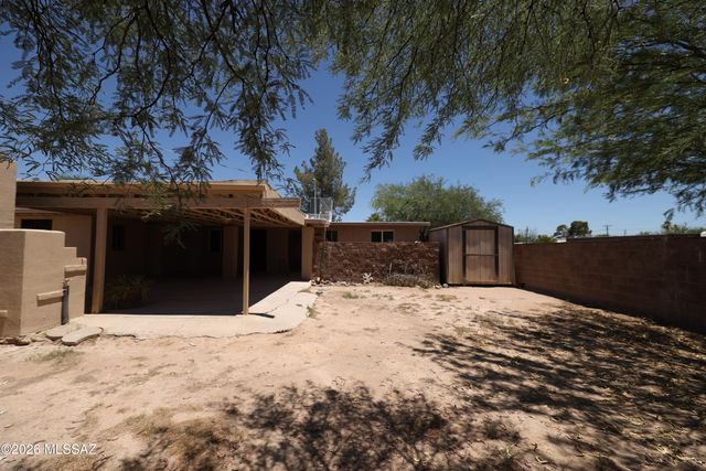 672 W Calle Sevilla, Tucson, AZ 85756