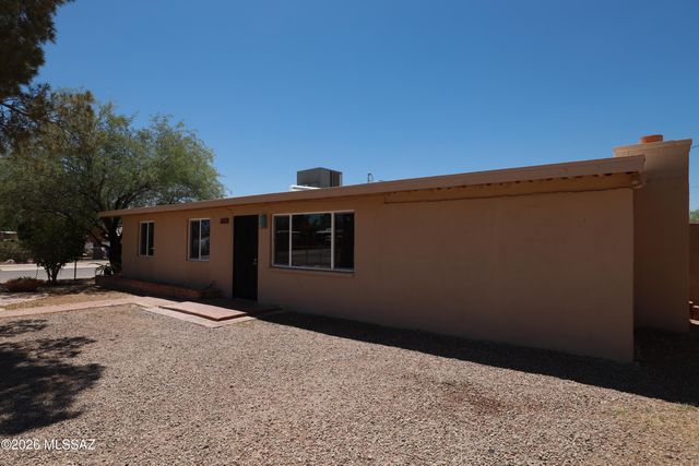 672 W Calle Sevilla, Tucson, AZ 85756