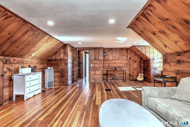 3 Wheeler Drive, Trumbull, CT 06611