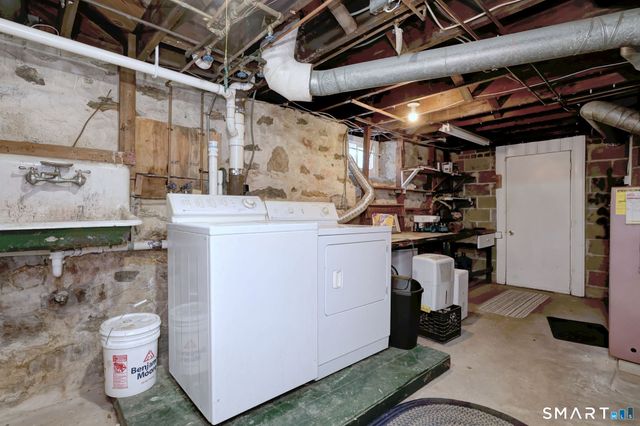 3 Wheeler Drive, Trumbull, CT 06611