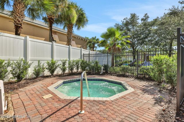 4582 REEDBARK Lane, Jacksonville, FL 32246
