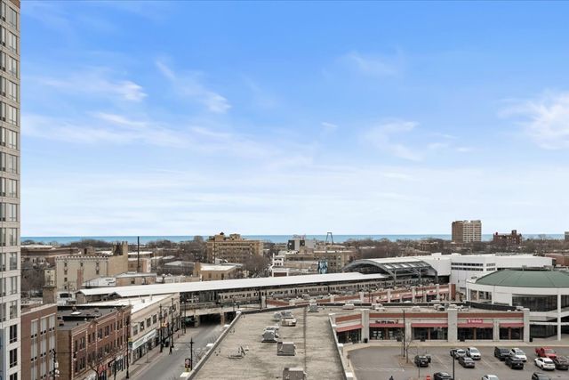 1791 W Howard Street 405, Chicago, IL 60626