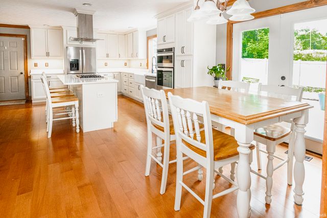 4496 W Tanglewood Road, Bloomington, IN 47404