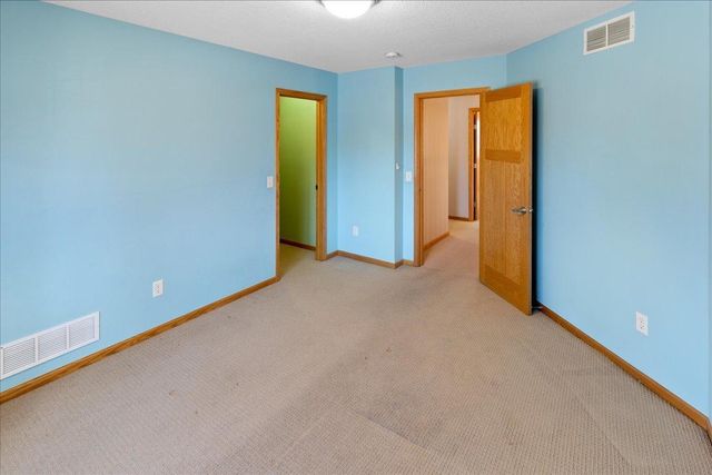 1255 Irvine Drive, Hanover, MN 55341