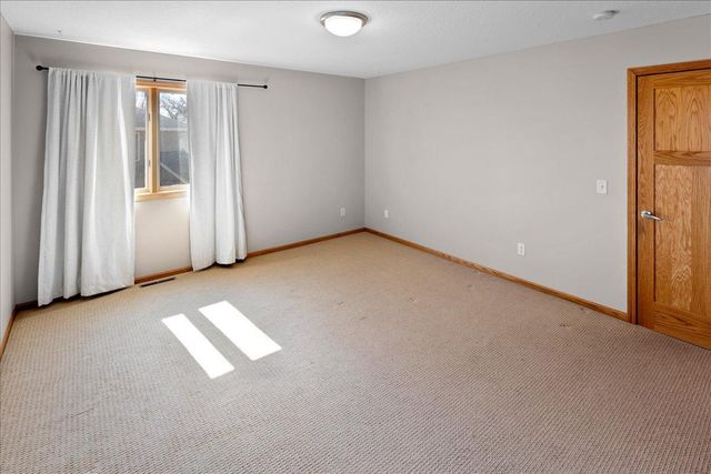 1255 Irvine Drive, Hanover, MN 55341