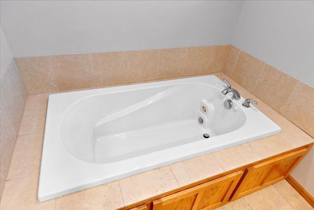 1255 Irvine Drive, Hanover, MN 55341