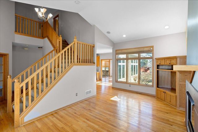 1255 Irvine Drive, Hanover, MN 55341