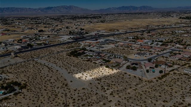 2240 South Sequoya Lane, Pahrump, NV 89048