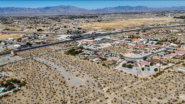 2240 South Sequoya Lane, Pahrump, NV 89048