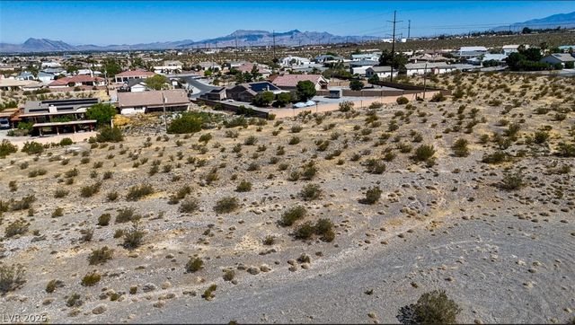 2240 South Sequoya Lane, Pahrump, NV 89048