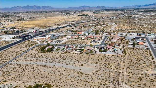 2240 South Sequoya Lane, Pahrump, NV 89048