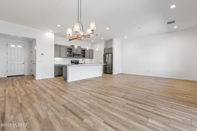 30732 S Osprey Drive, Oracle, AZ 85623