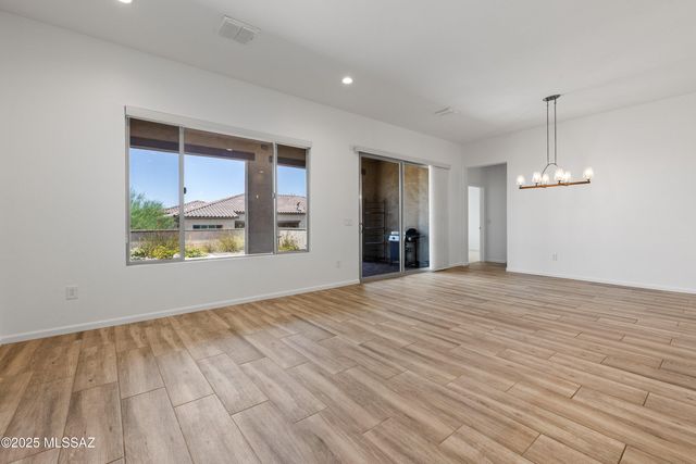 30732 S Osprey Drive, Oracle, AZ 85623