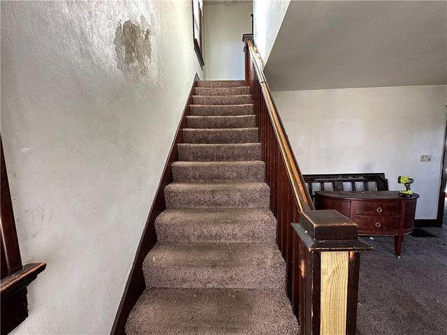 19 S Trenton Street, Dayton, OH 45417