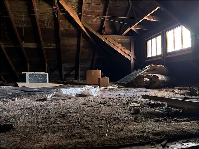 19 S Trenton Street, Dayton, OH 45417